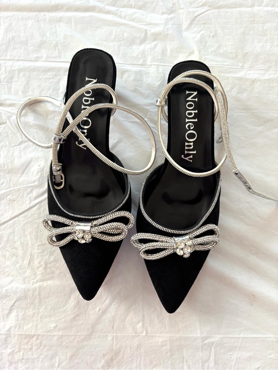 Noble Only Shoes - NWOT Noble Only Black Silver Rhinestone Bow Lace Up kitten Heel Sandals SZ 10